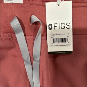 Mauve FIGS scrub set Sz large